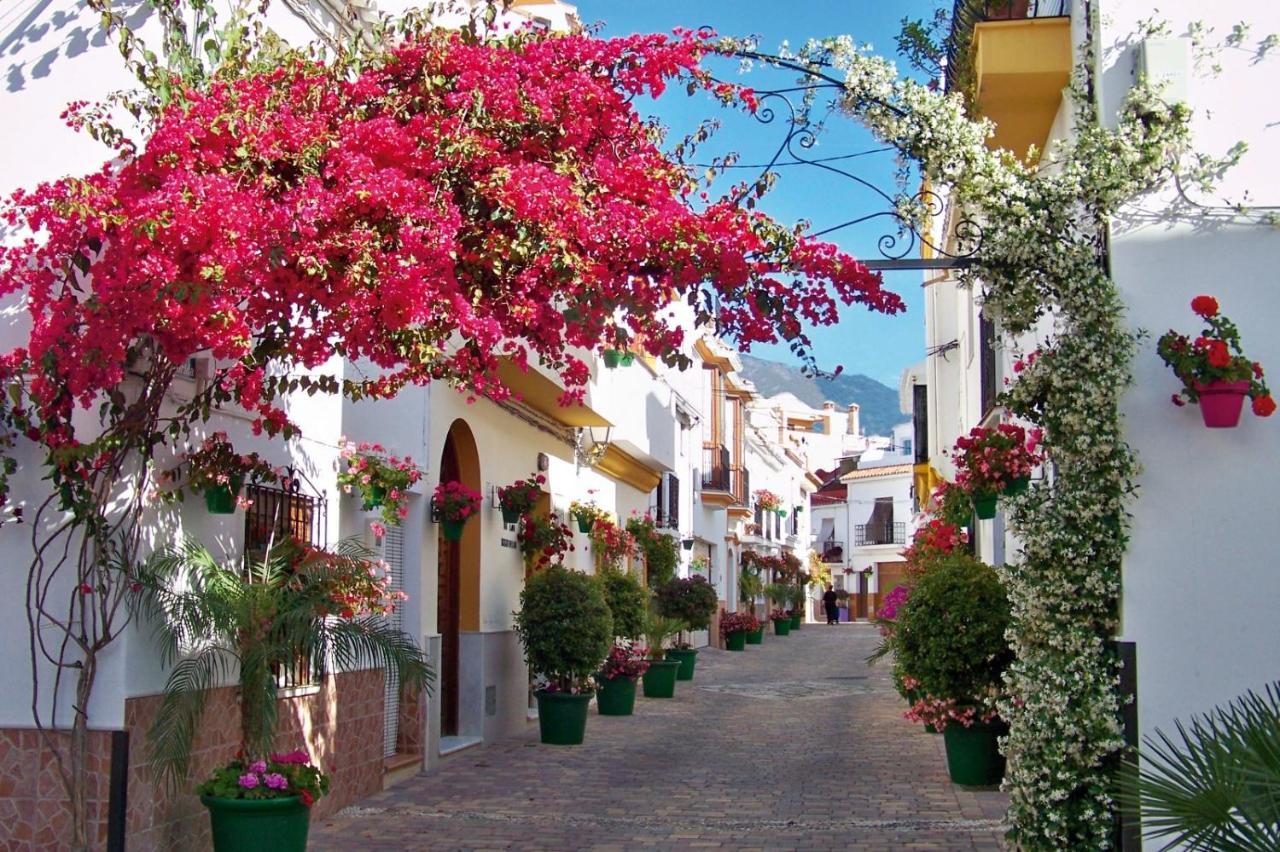 Pepe Beach Vista Al Mar Apartment Estepona Exterior photo